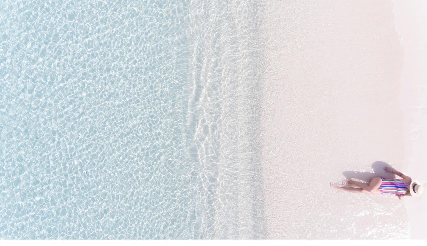 Shallow water and white sand, Grand Cayman